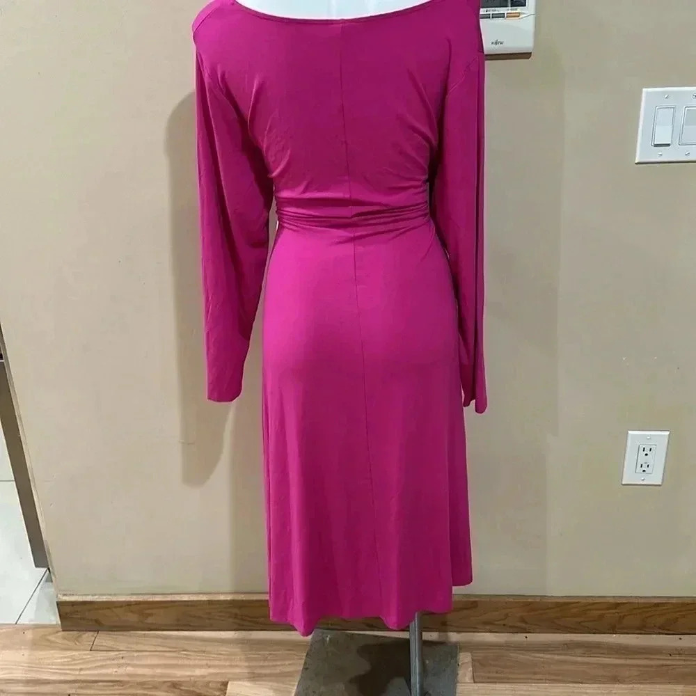 Old Navy Fit & Flare Twist-Front Cutout Midi Dress in Raspberry Tart Women' - Picture 5 of 10